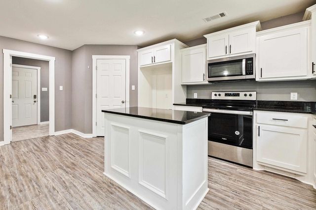 2310 Tyler Street, Benton, AR 72019