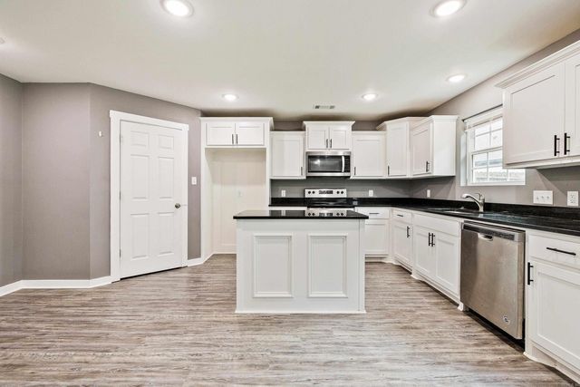 2310 Tyler Street, Benton, AR 72019