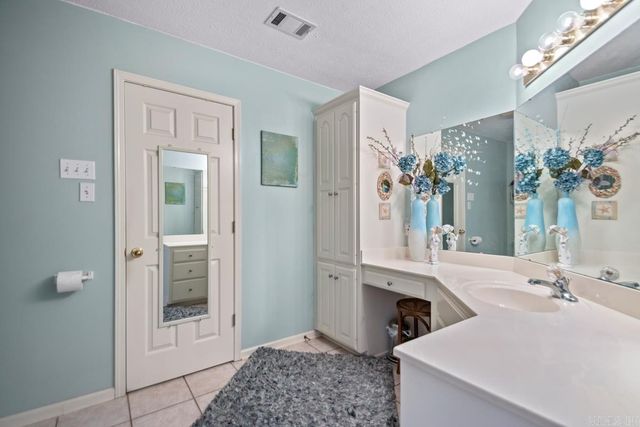 4340 Raleigh Drive, Conway, AR 72034