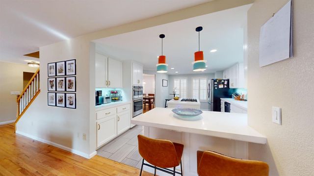 3705 Vondel, Modesto, CA 95356