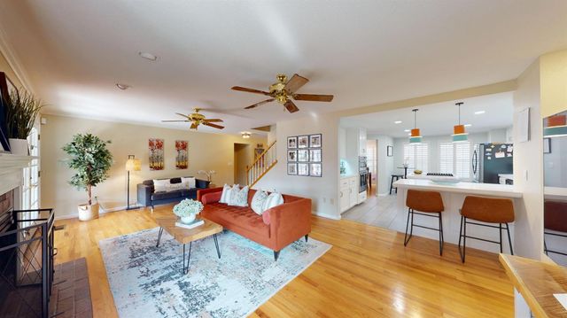 3705 Vondel, Modesto, CA 95356