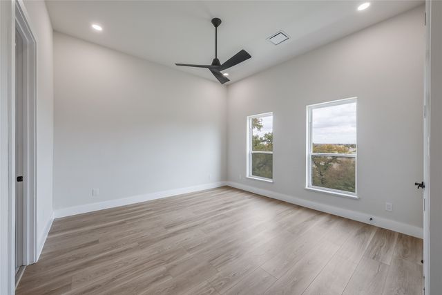 4581 N Shore Drive, The Colony, TX 75056
