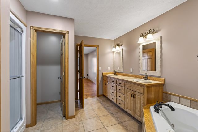 3652 E Farm Road 48, Fair Grove, MO 65648