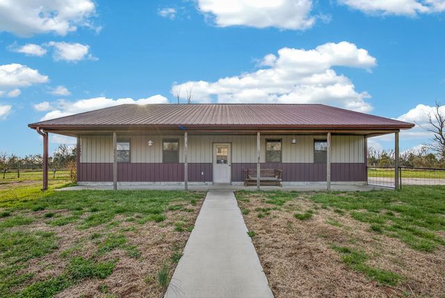 3652 E Farm Road 48, Fair Grove, MO 65648