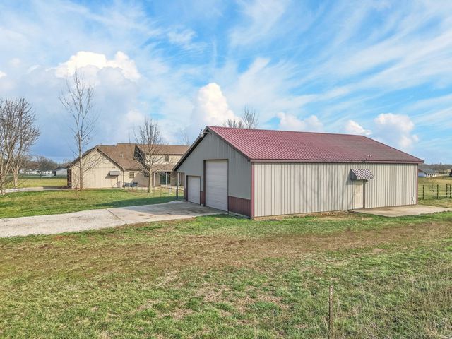 3652 E Farm Road 48, Fair Grove, MO 65648