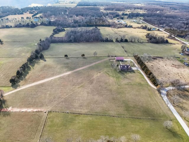 3652 E Farm Road 48, Fair Grove, MO 65648