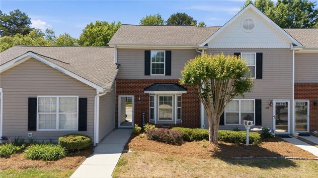 302 Carrington Lane, Thomasville, NC 27360