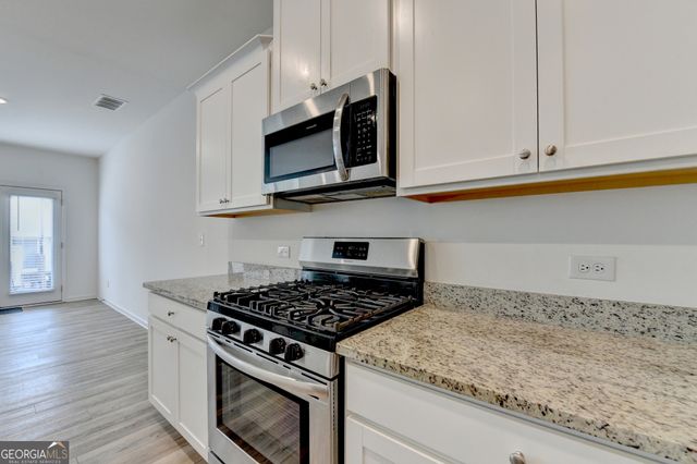 1946 Frisco Way, Suwanee, GA 30024