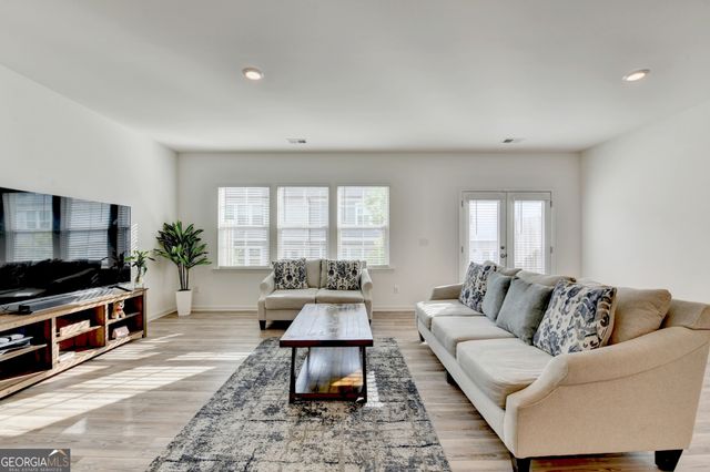 1946 Frisco Way, Suwanee, GA 30024