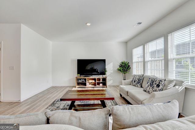 1946 Frisco Way, Suwanee, GA 30024