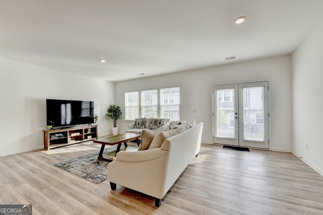 1946 Frisco Way, Suwanee, GA 30024