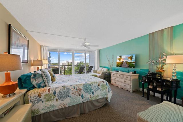 3546 S Ocean Boulevard 716, South Palm Beach, FL 33480