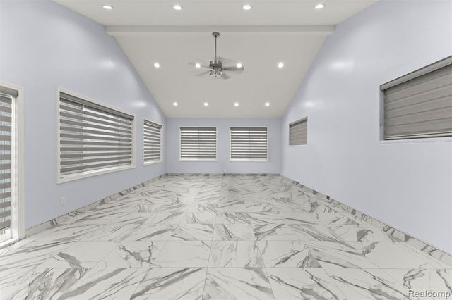 26611 Cecile Street, Dearborn Heights, MI 48127