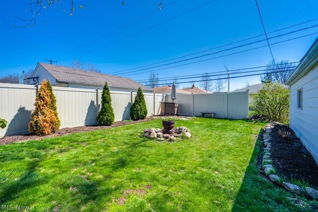 26288 Aaron Drive, Euclid, OH 44132