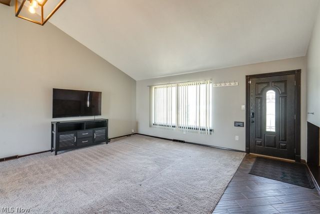 26288 Aaron Drive, Euclid, OH 44132