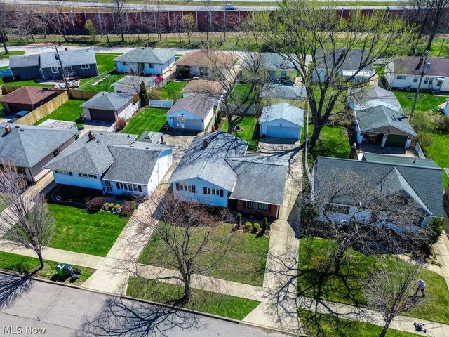 26288 Aaron Drive, Euclid, OH 44132