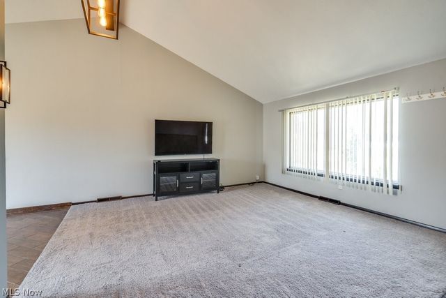 26288 Aaron Drive, Euclid, OH 44132