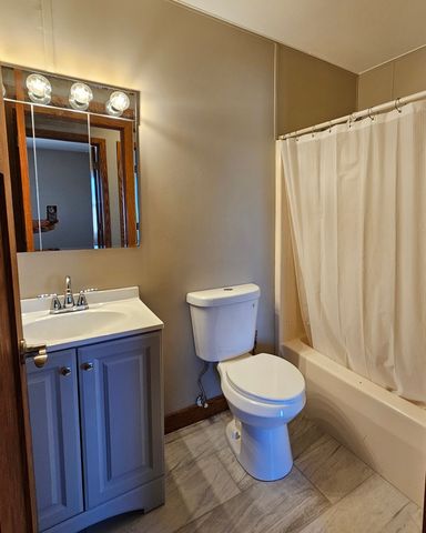 4696 PALMERSTONE Boulevard, Rockford, IL 61102