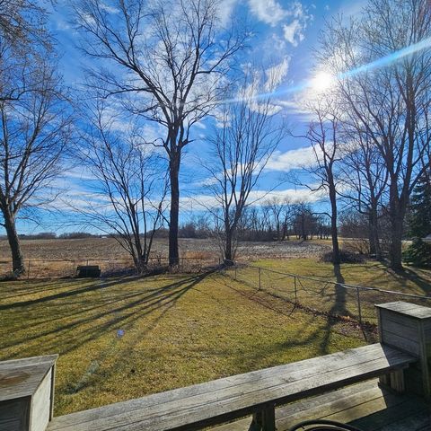 4696 PALMERSTONE Boulevard, Rockford, IL 61102