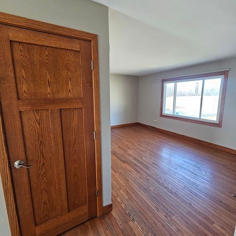 4696 PALMERSTONE Boulevard, Rockford, IL 61102