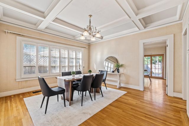 1735 N Hunter St, Stockton, CA 95204