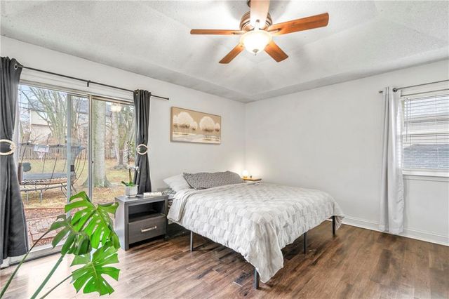 3502 NW Lake Drive, Lee's Summit, MO 64064