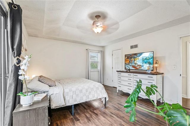 3502 NW Lake Drive, Lee's Summit, MO 64064