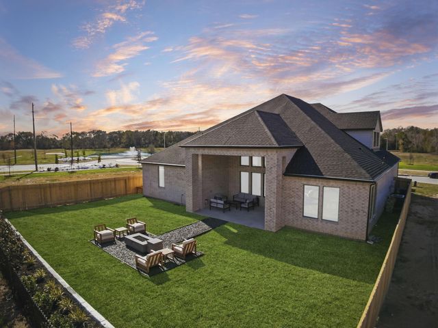 2501 Barton Creek Trail, Friendswood, TX 77546