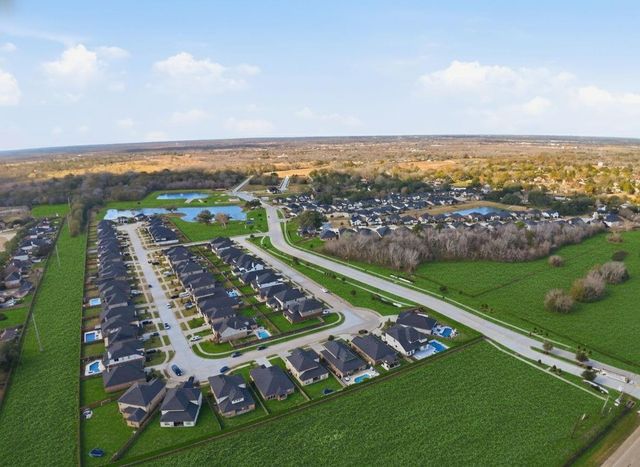 2501 Barton Creek Trail, Friendswood, TX 77546