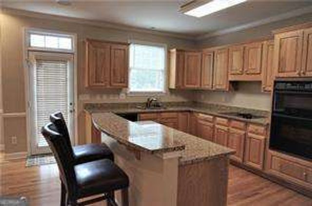 4372 Paces Point Circle SE, Smyrna, GA 30080