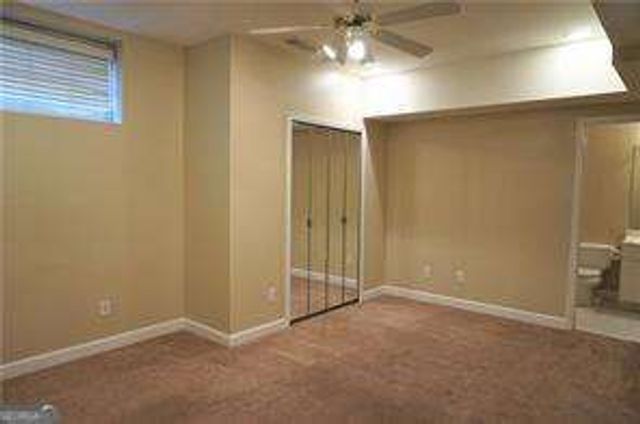 4372 Paces Point Circle SE, Smyrna, GA 30080