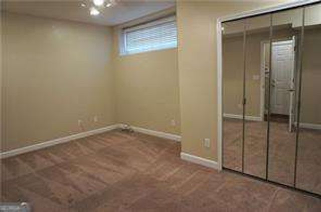 4372 Paces Point Circle SE, Smyrna, GA 30080