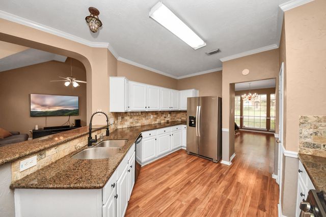 29110 Forest Hill Drive, Magnolia, TX 77355