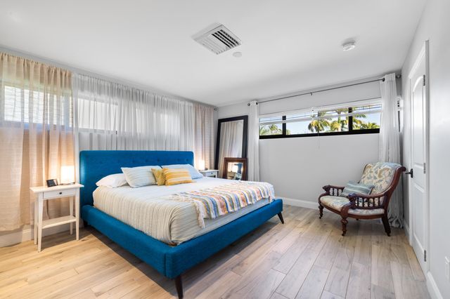 310 Orange Way, West Palm Beach, FL 33405