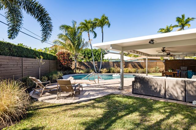 310 Orange Way, West Palm Beach, FL 33405