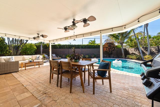 310 Orange Way, West Palm Beach, FL 33405