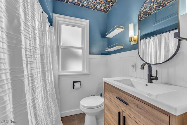 15861 Glenridge Avenue, Middleburg Heights, OH 44130