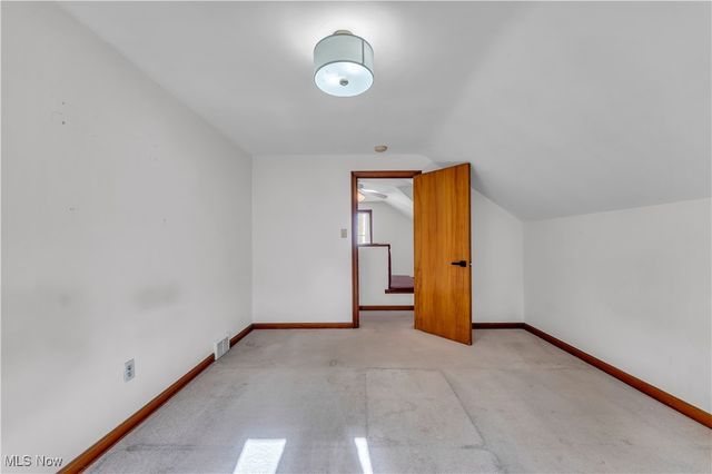 15861 Glenridge Avenue, Middleburg Heights, OH 44130