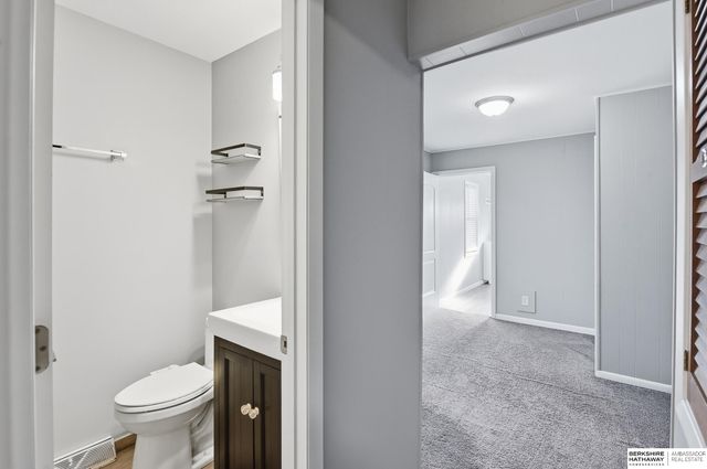 1902 S 14th Street, Omaha, NE 68108