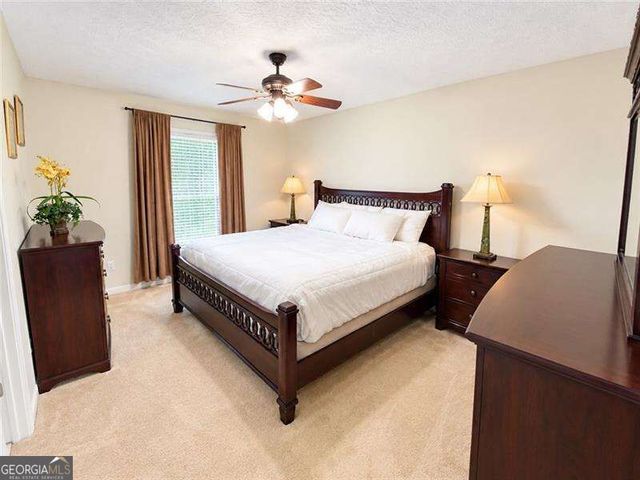 1204 Towne Harbor Court, Woodstock, GA 30189