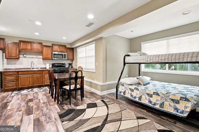1204 Towne Harbor Court, Woodstock, GA 30189