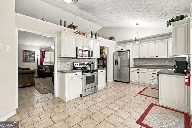 1204 Towne Harbor Court, Woodstock, GA 30189