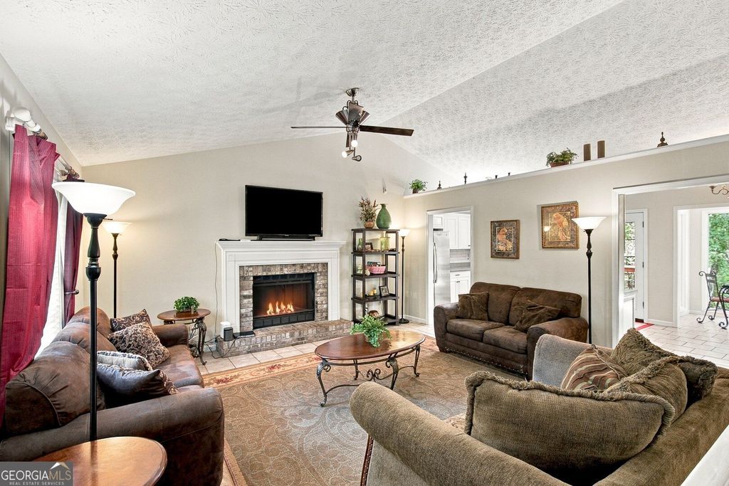 1204 Towne Harbor Court, Woodstock, GA 30189 — photo 4