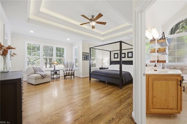 6109 Walkers Ferry LN, Suffolk, VA 23435