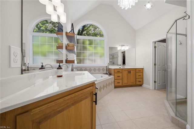 6109 Walkers Ferry LN, Suffolk, VA 23435
