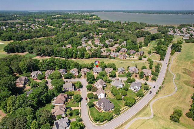 6109 Walkers Ferry LN, Suffolk, VA 23435