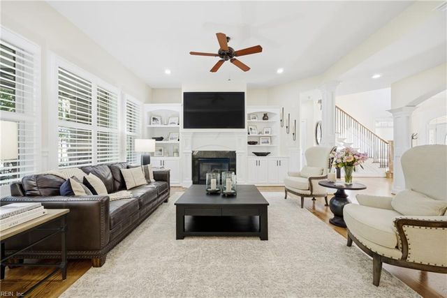 6109 Walkers Ferry LN, Suffolk, VA 23435