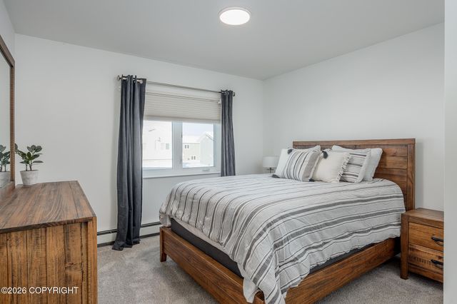 2665 Stryker Loop, North Pole, AK 99705