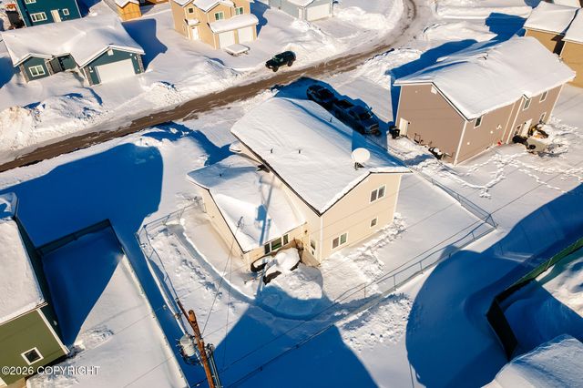 2665 Stryker Loop, North Pole, AK 99705