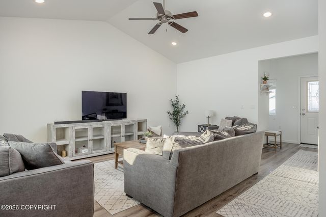 2665 Stryker Loop, North Pole, AK 99705